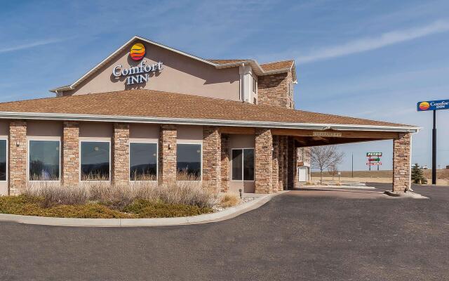 Comfort Inn & Suites Near University of Wyoming