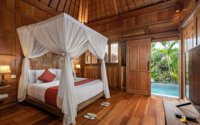 Candy Villa by GenuineHost