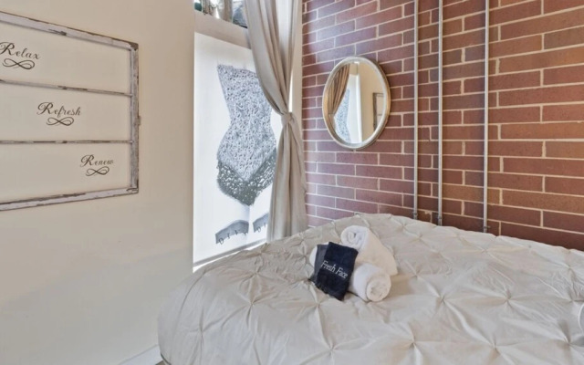 1 bedroom, North Graham Street