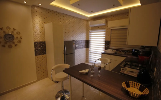 Aqarco Shmaisani Apartment