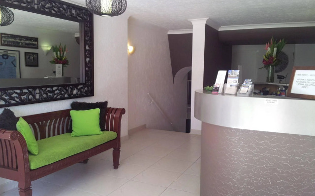 Surfers Chalet