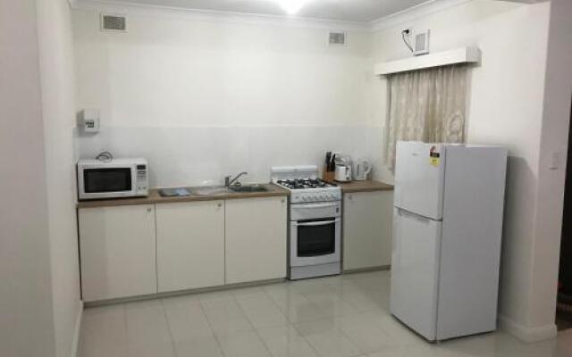 Adelaide Holiday Apartment