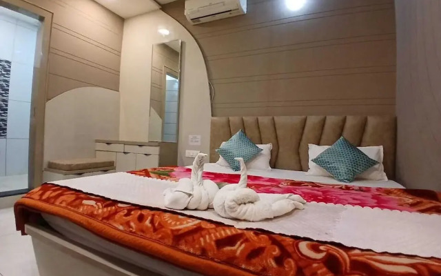 Hotel Guruvayur Dham Mathura