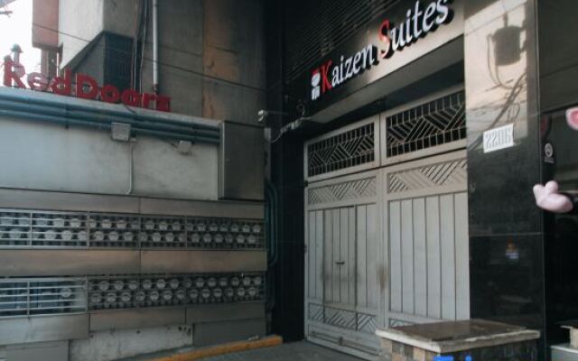 RedDoorz Plus @ Kaizen Suites Taft Avenue