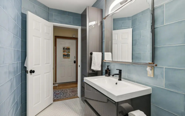 Gallery House Studio