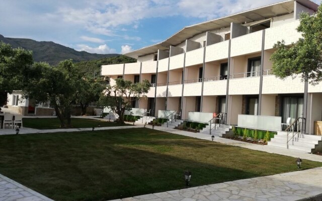 Mermer Beach Hotel