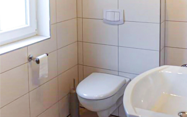 Beautiful Apartment in Altefähr/rügen With 1 Bedrooms and Wifi