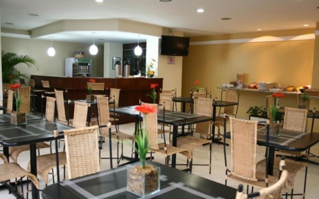 Residence Plaza Flat