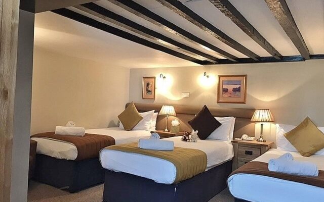 Hare & Hounds Newbury