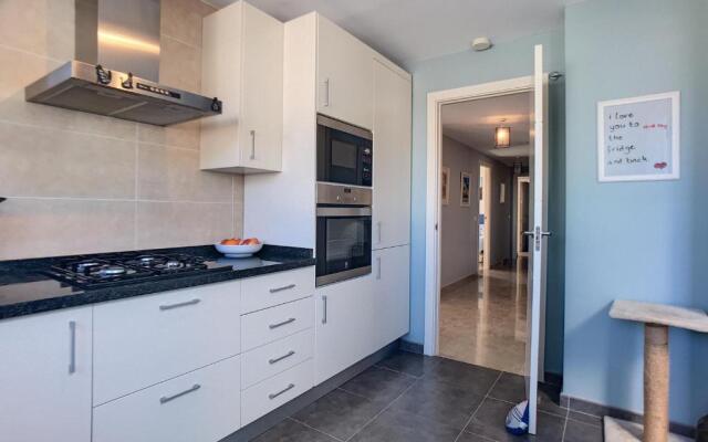 2253-Amazing penthouse, huge terrace, golf view