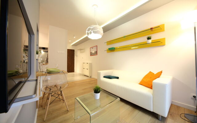 FriendHouse Apartments - Old Town