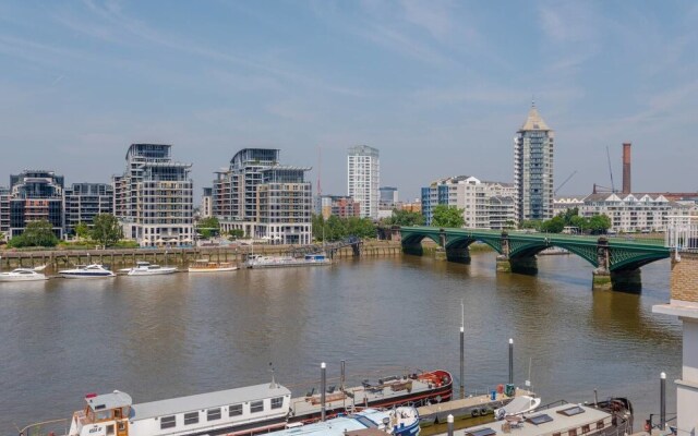 Oyster Wharf Suites