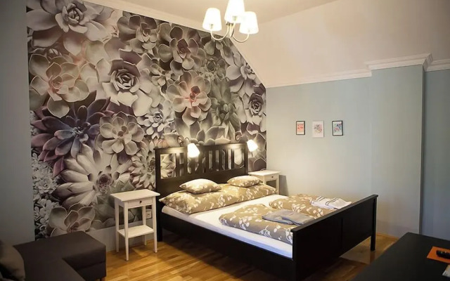Hunyadi Panzió-Apartman
