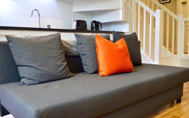 Cosy and Modern City Centre Flat