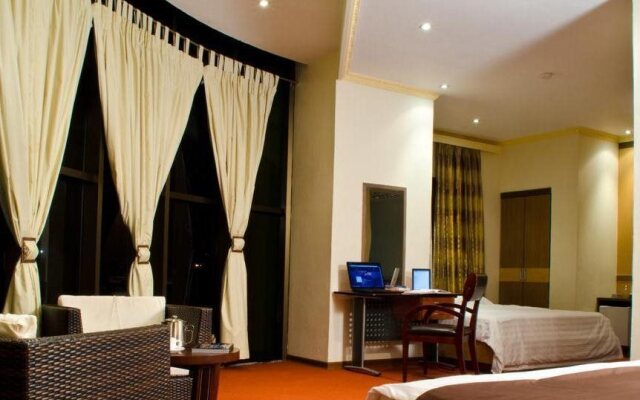 Gold Leaf Hotel
