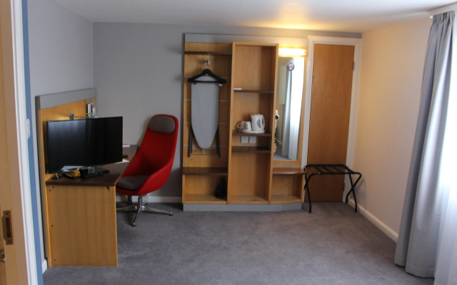 Holiday Inn Express London - Croydon, an IHG Hotel