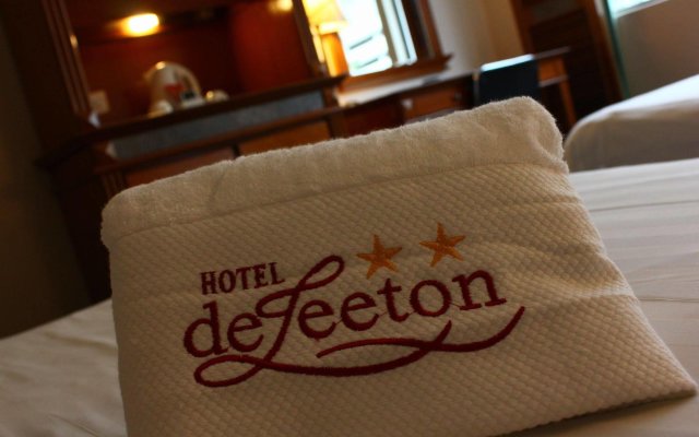 Hotel DeLeeton