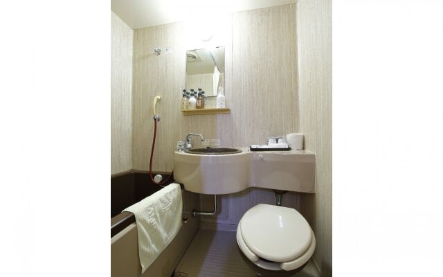 Grampus Inn Osaka Namba