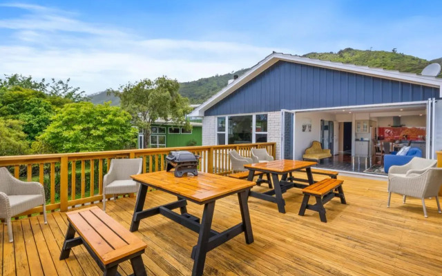 Winara Winner - Waikanae Holiday Home