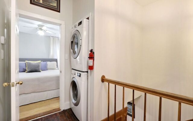 Gallery Stays - Low Country