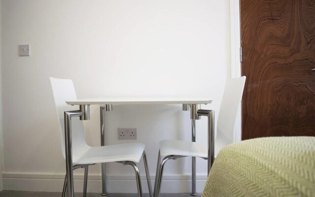 2BD for 4ppl - 5min to Elephant&castle