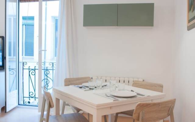 La Paz Market Madrid Salamanca Quarter