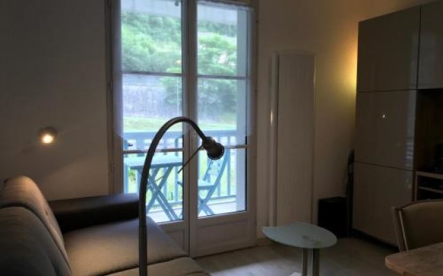 T2  Alcove, Récent 4/5 Pers. Parking. Balcon. Wifi