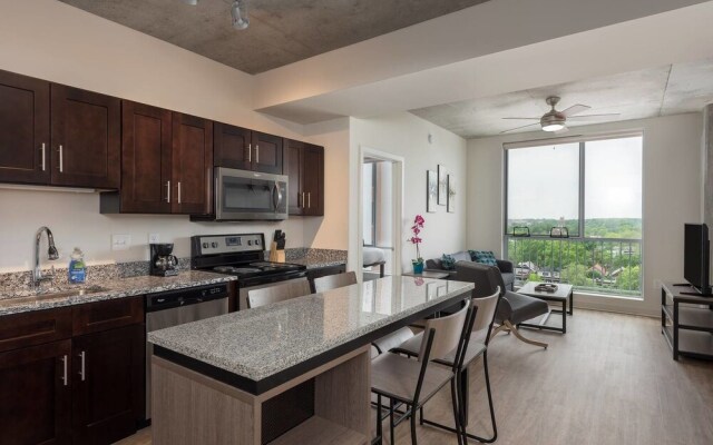 Apartments at 6105 Delmar Blvd