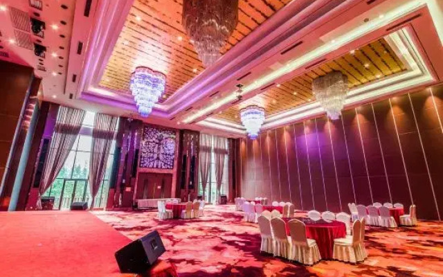 Qiliping Hot Spring Hotel