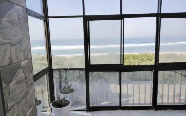 Oceanfront Bliss in Amanzimtoti