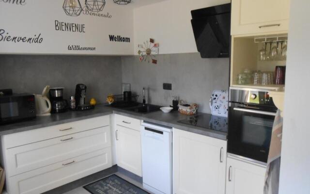 Aux Jardins De La Guyonnière Gîte 2 à 13 personnes