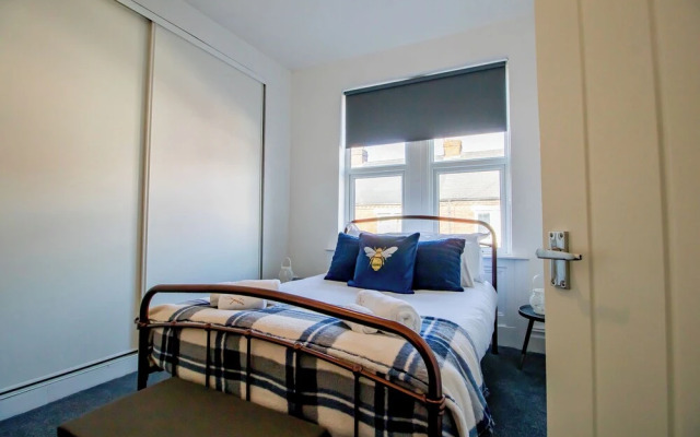 Stylish 3-bed Flat in South Shields