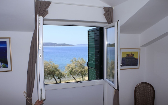 Zdenka - 10 m From the Beach - A1