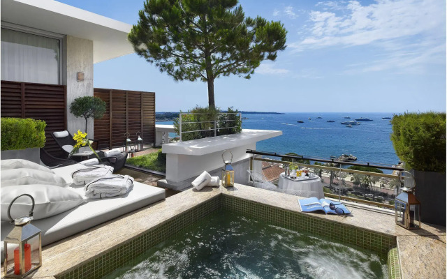 Mondrian Cannes Hotel