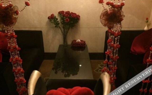 Oriental Paradise Hotel