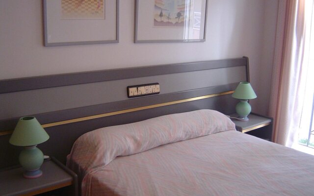 Apcostas Costas Edison 2 Dormitorios