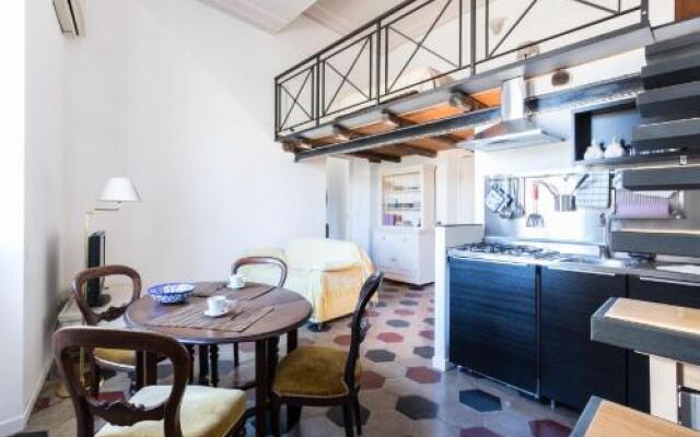 Sunny Apartment Navona Square