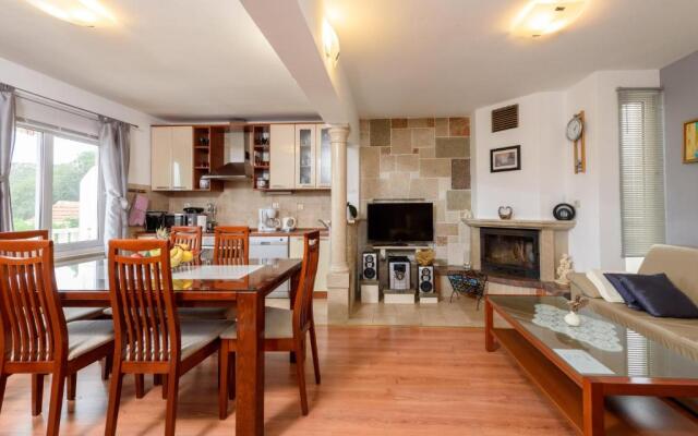 Holiday Home Oasis Hyllis