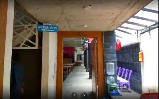 Zorba Inn, Kolhapur