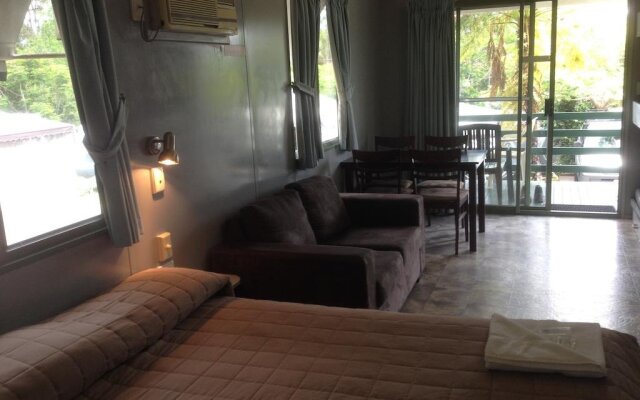 Palmwoods Tropical Village
