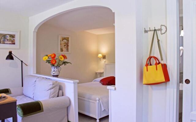 La Dimora 3: Comfort, Garden and Pool