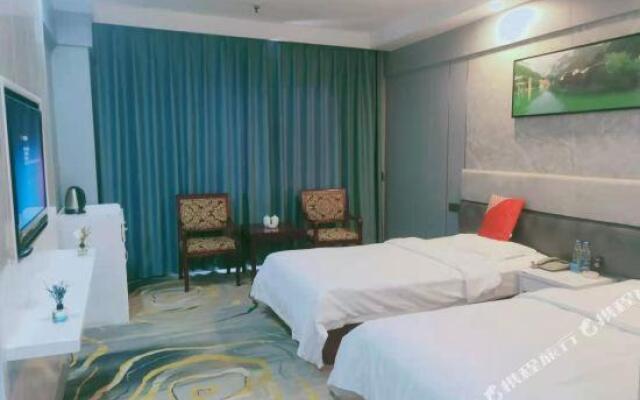 Ruilong Business Hotel