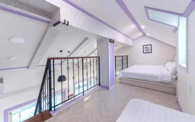 Samcheok Pension Huga