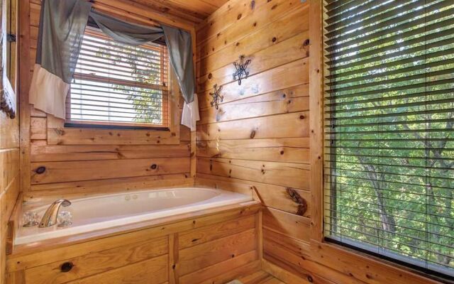 View Catcher - Two Bedroom Cabin