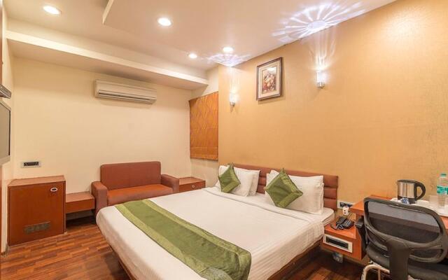 OYO Flagship 479 Royapettah