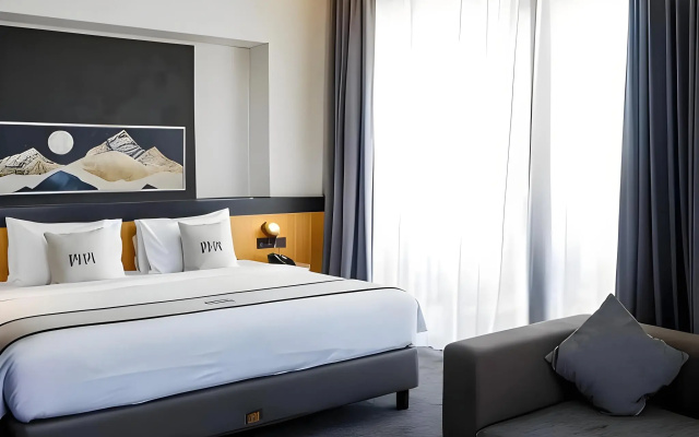 Mahima Hotel – Guest Rooms – Semarang