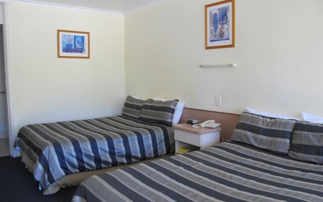 Y Motels Gympie