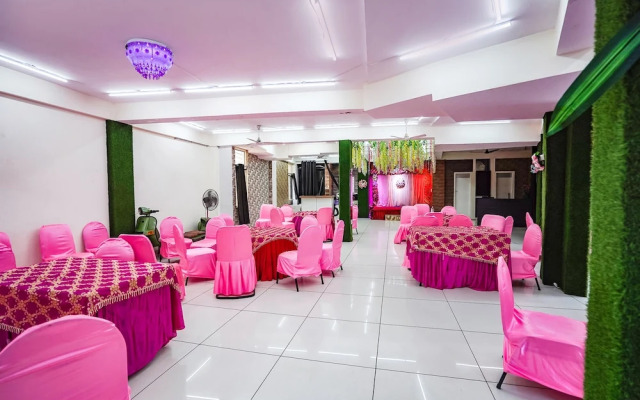 Fabhotel Krishna Heights