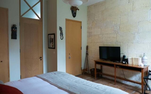 Château Fleur d'Aya