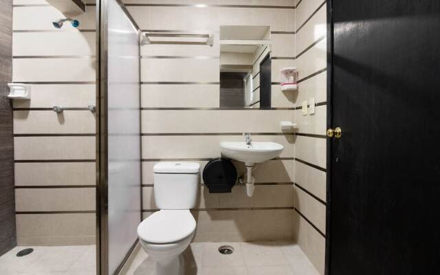 OYO Hotel Aura Del Sol